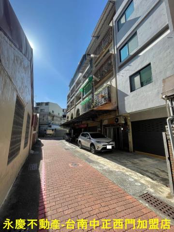 台南南區透天-5