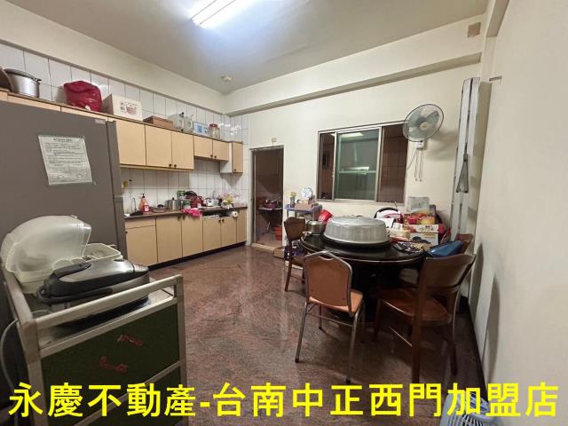 東區透天-6