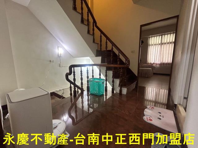 東區透天-7