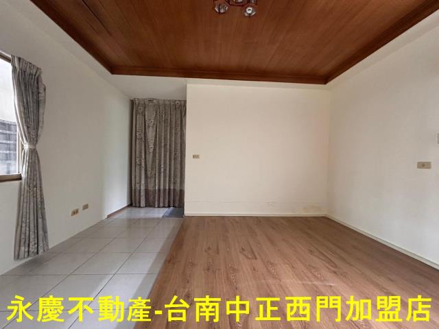 台南透天-12
