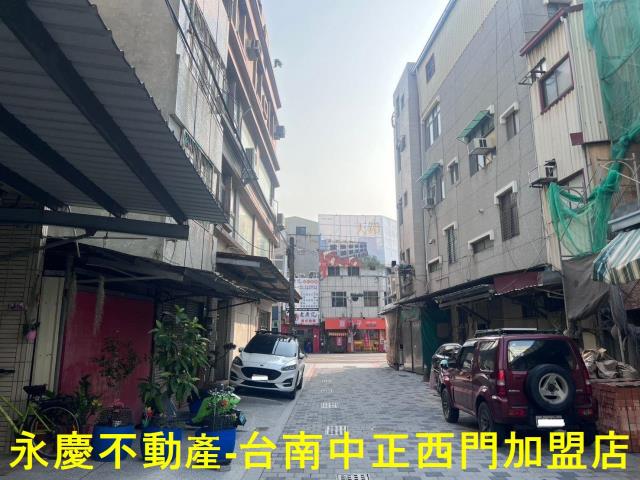 台南中西區透天-13