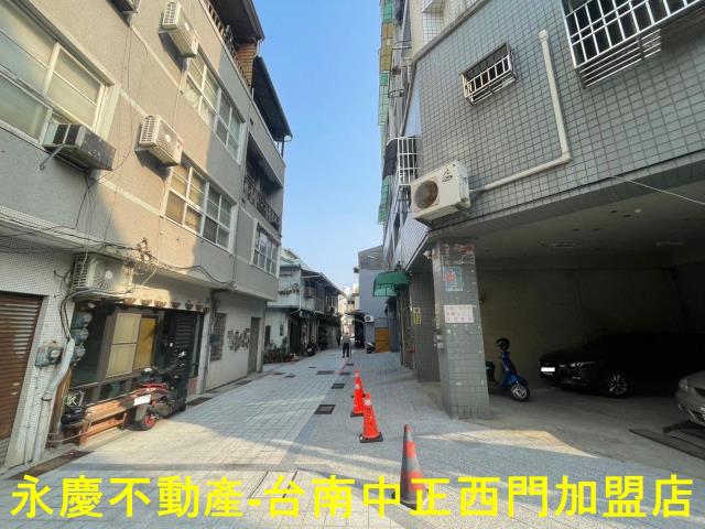 台南中西區透天-5