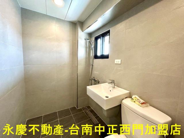 台南永康華廈-10