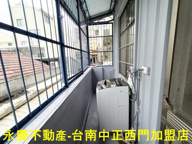 中西區透天-9
