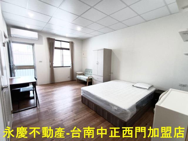 中西區透天-5