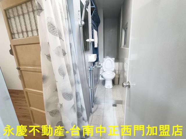 中西區透天-8