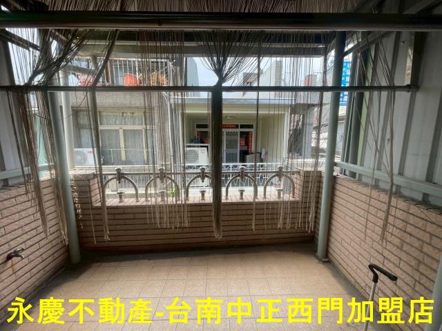 中西區透天-9