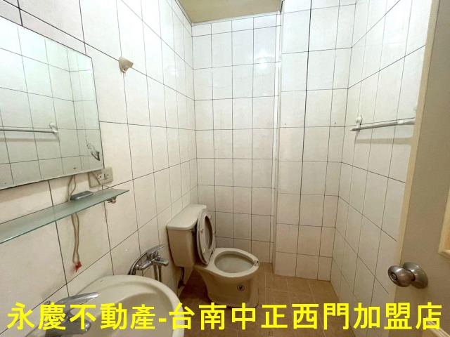 中西區透天-10