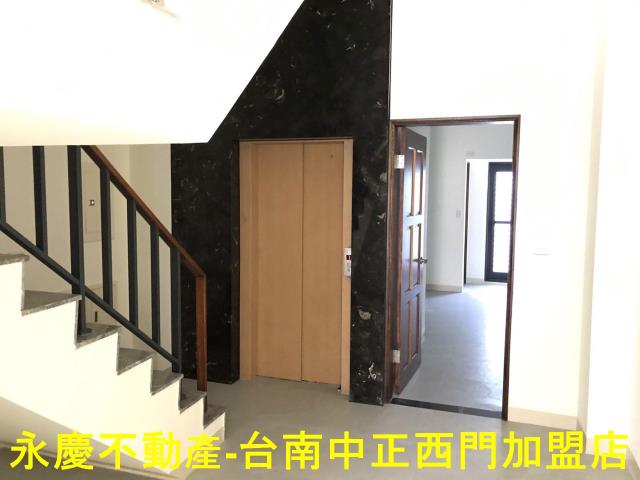 北區透天-8