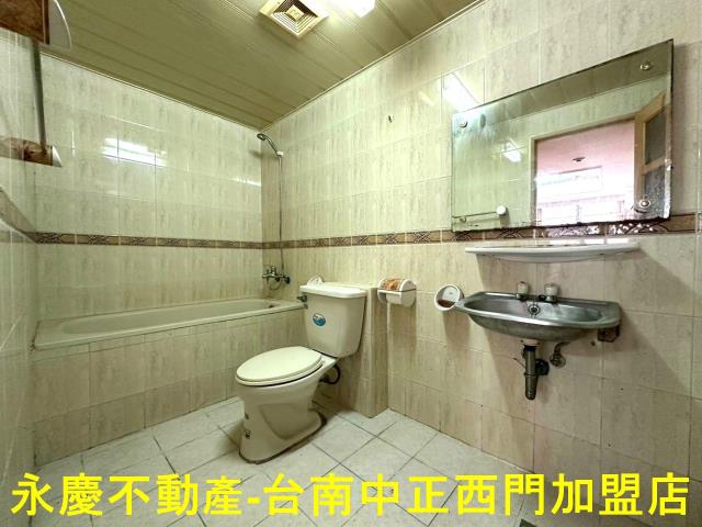 台南東區大樓-10