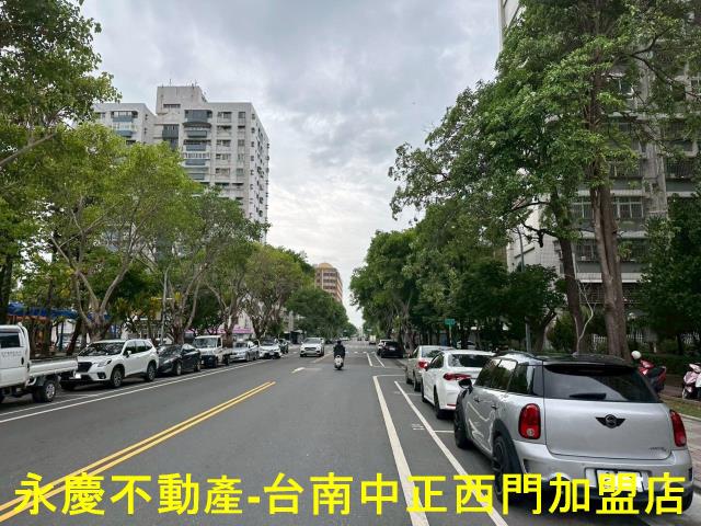 台南南區透天-11