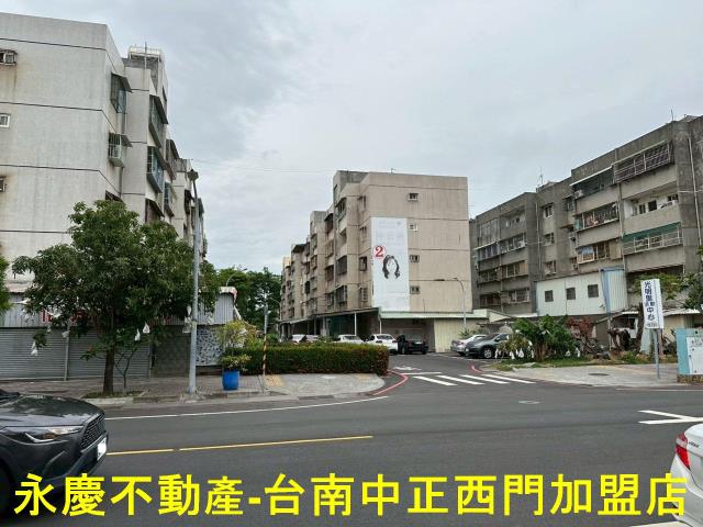 台南南區透天-1