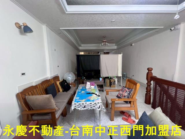 台南安平透天-1