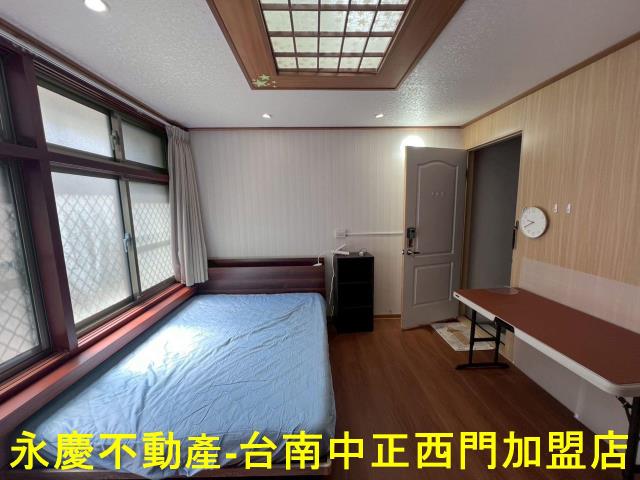 台南安平透天-7