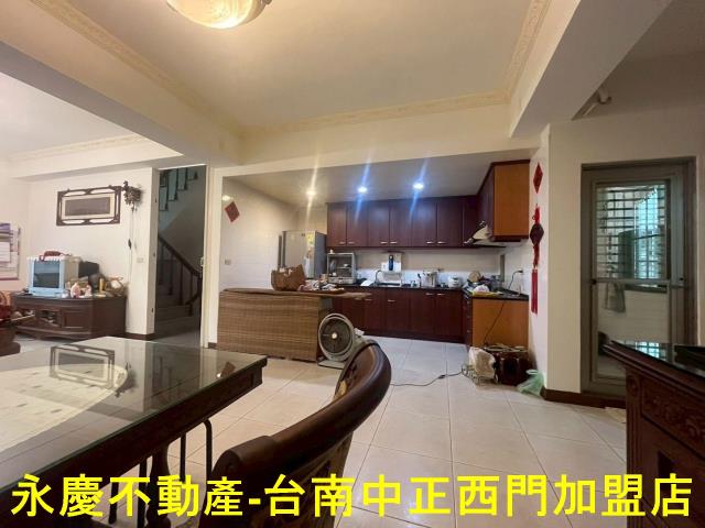 台南透天-8