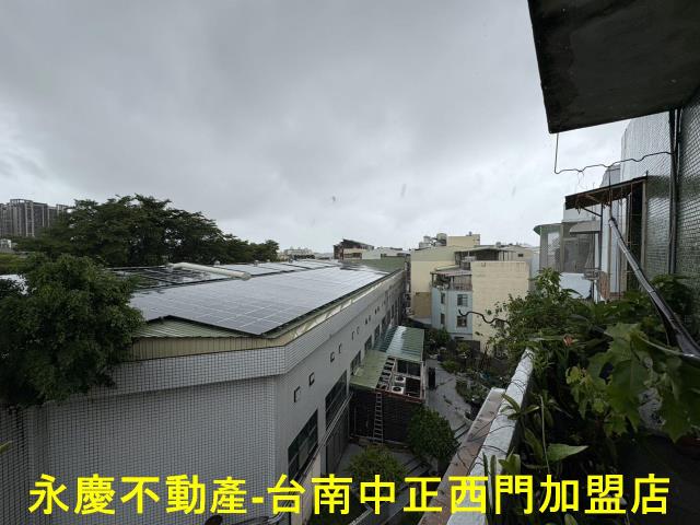 台南南區公寓-10