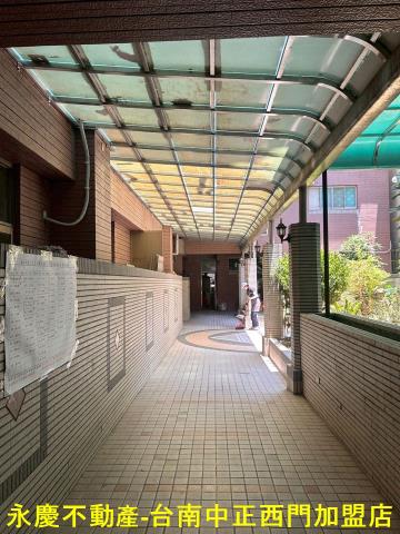 台南東區大樓-12