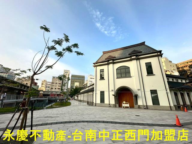 中西區透天-12