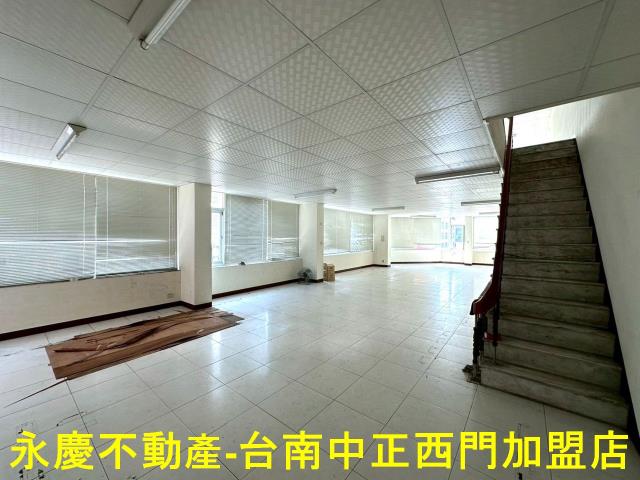 台南南區透天-9