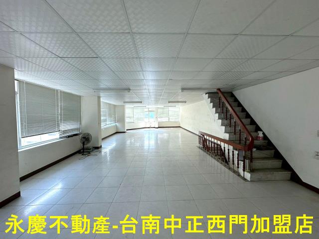 台南南區透天-8