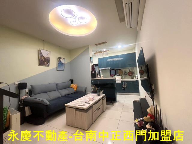 台南東區透天-0