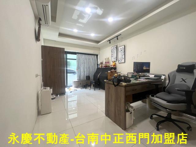 台南東區透天-1