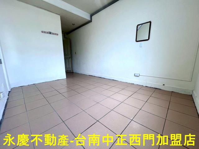 台南東區公寓-3