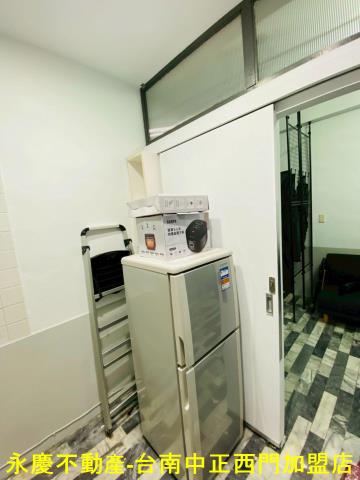 台南中西區公寓-8