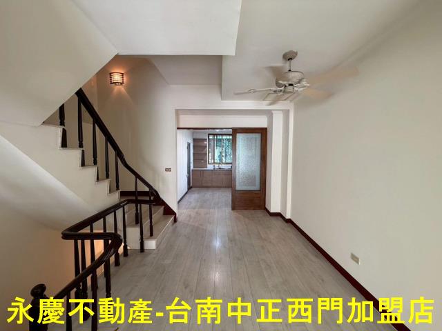 台南南區透天-6