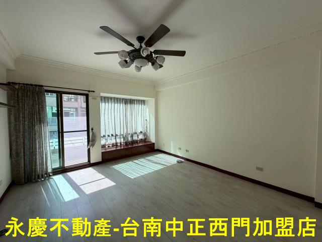 台南南區透天-7