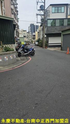 台南東區公寓-12