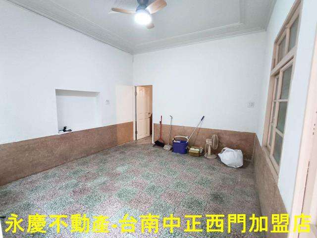 中西區透天-1