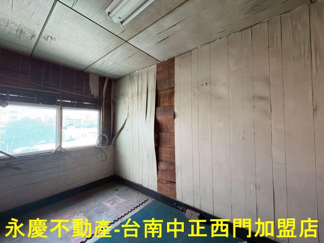 台南北區透天-9