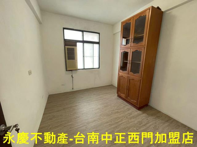 台南東區公寓-4