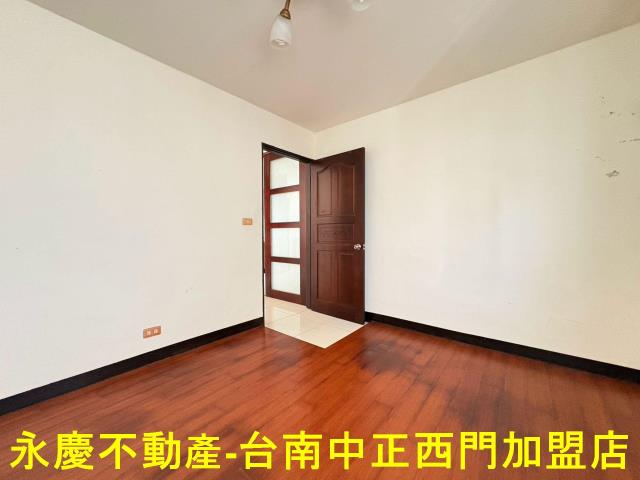 台南南區公寓-3