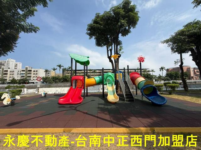 台南南區公寓-12