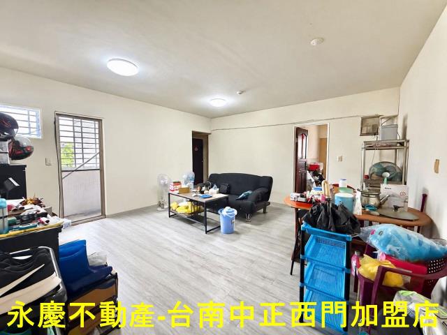 台南南區公寓-1